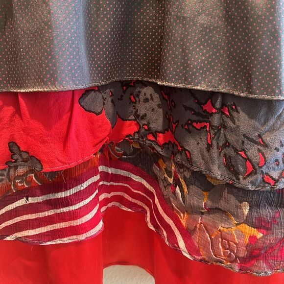 DEPT Sz S Tiered Ruffle Midi Dress Red Black Pattern Whimsigoth Coachella - Picture 5 of 8